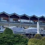 Schnuetgenhof Uebernachtung Am Biggesee 아텐도른
