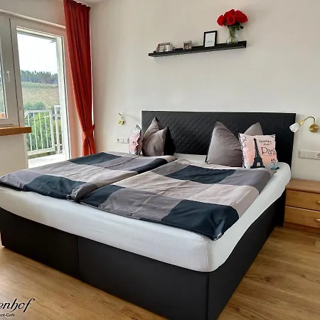 Otel Schnuetgenhof Uebernachtung Am Biggesee Attendorn