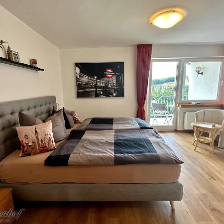 Hotel Schnuetgenhof Uebernachtung Am Biggesee *