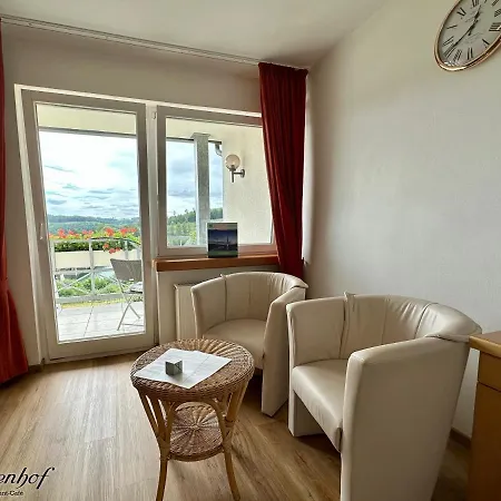 酒店 Schnuetgenhof Uebernachtung Am Biggesee *