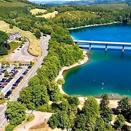 Schnuetgenhof Uebernachtung Am Biggesee فندق *