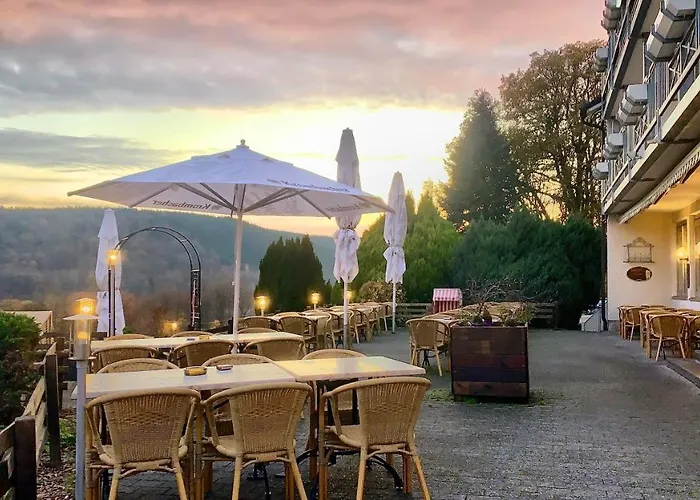 Schnuetgenhof Uebernachtung Am Biggesee * Attendorn