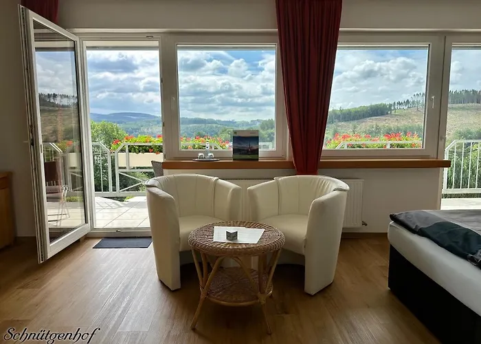 Hotel Schnuetgenhof Uebernachtung Am Biggesee