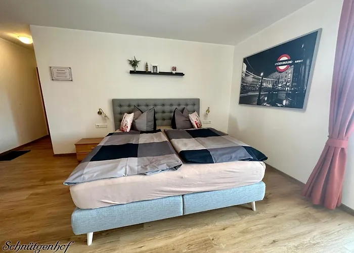 Schnuetgenhof Uebernachtung Am Biggesee Attendorn