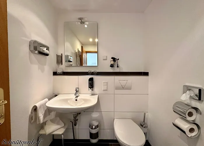 Schnuetgenhof Uebernachtung Am Biggesee Hotel Attendorn